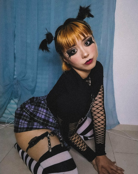 shyharukofree onlyfans naked pics