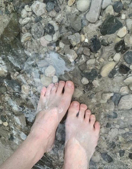 kylie little toes onlyfans free