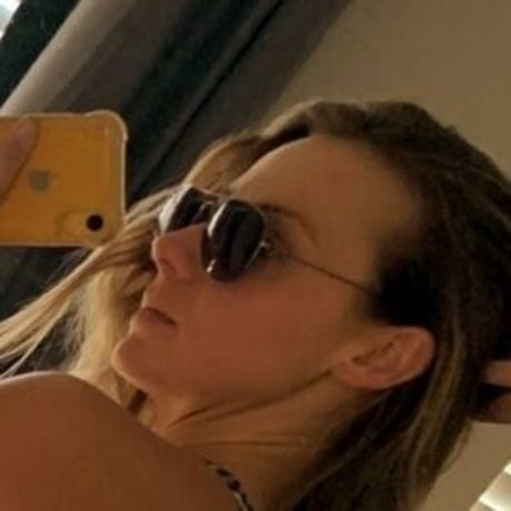 kellygee onlyfans content type