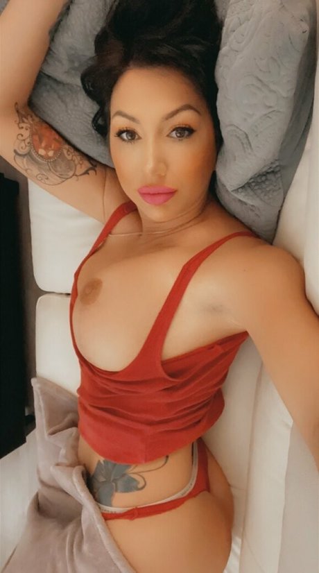 valzzies nude leaked onlyfans