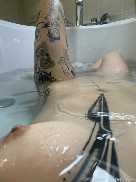 redhead pawg onlyfans adult pictures