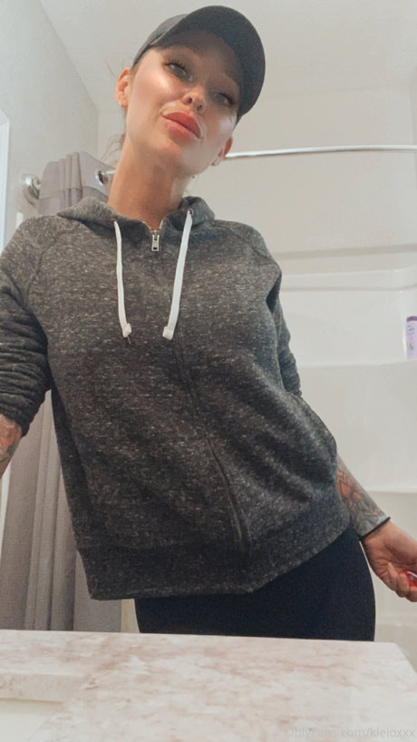 Kleio Valentien sex star galleries