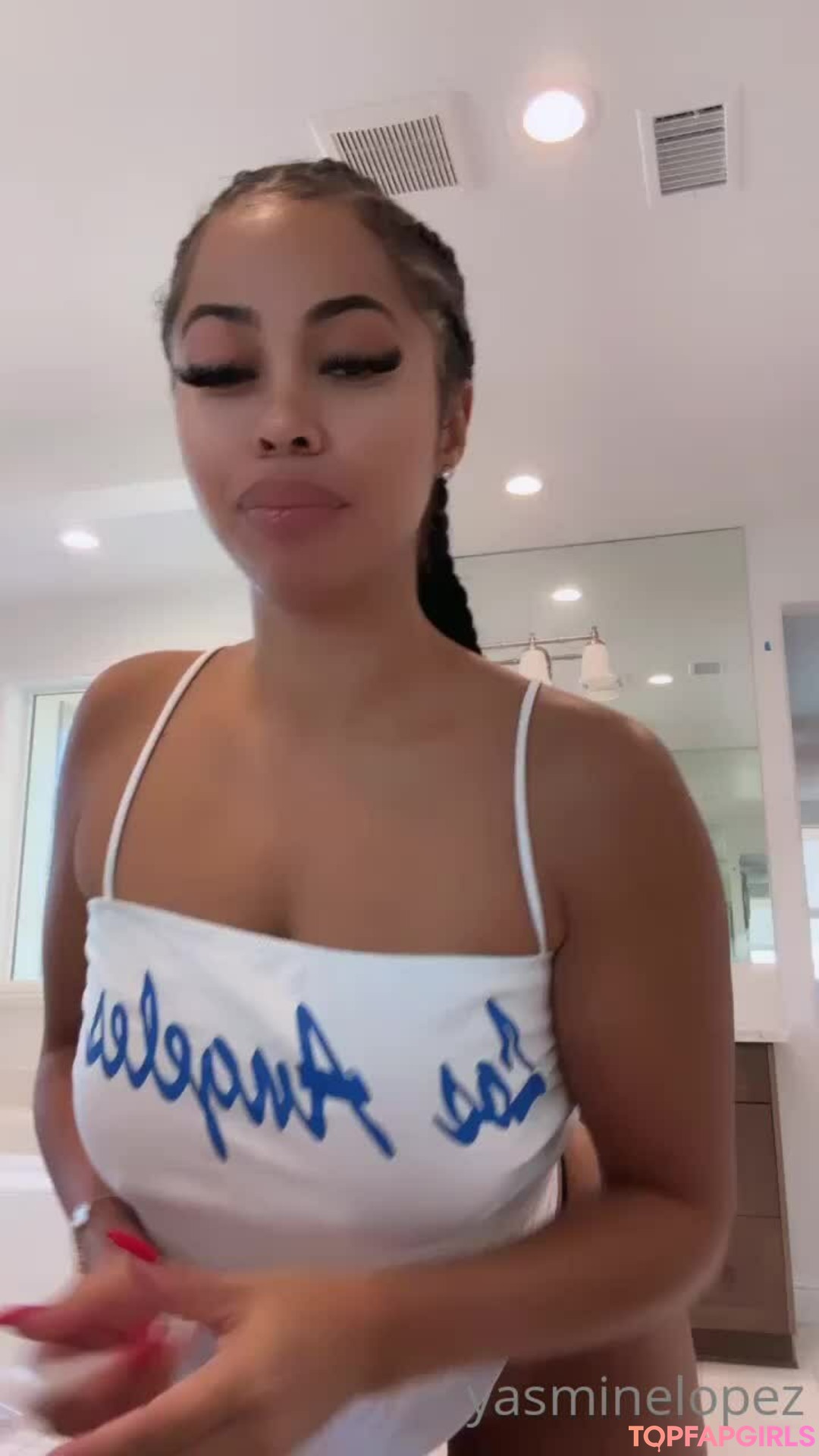 Yasmine Lopez star nudes pictures