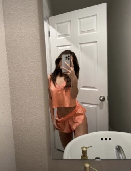 feet slave onlyfans free naked picture