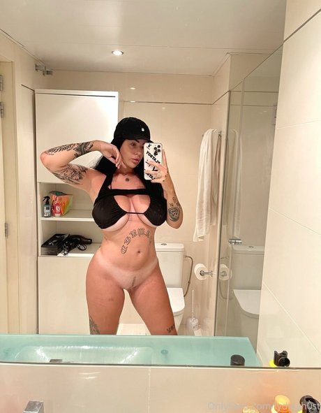 hard nipples onlyfans free naked gallery