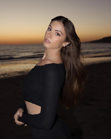 arab muscle onlyfans hot sex image