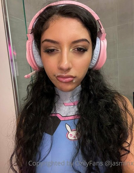 Jasminx model art gallery