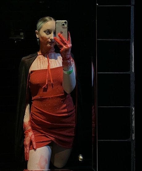 sophie carson model best images