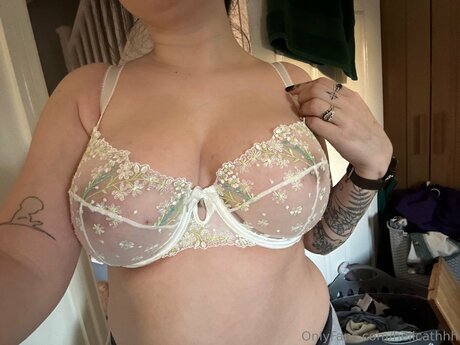 Hellcathhh star sexy galleries