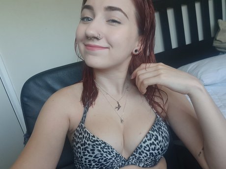 small cock onlyfans beautiful naked pics