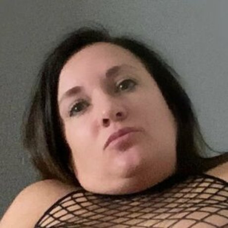 SweetLikeCandy porn model archive