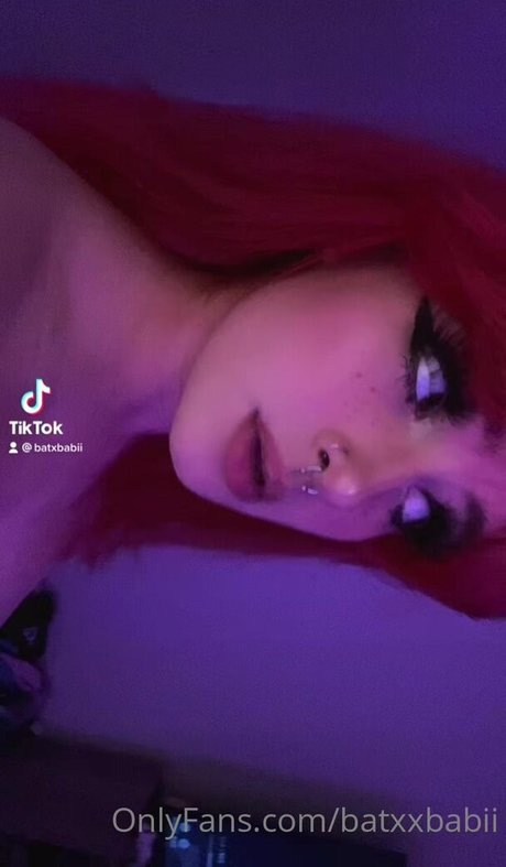 BatxBabi model perfect pics