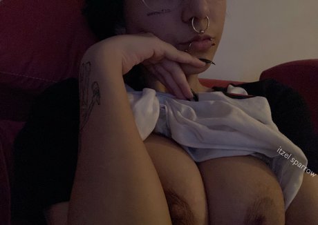 Itzel2002 nudes pornstar img