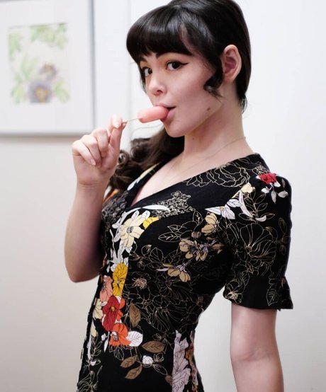 Elle pastelle Profile Pic