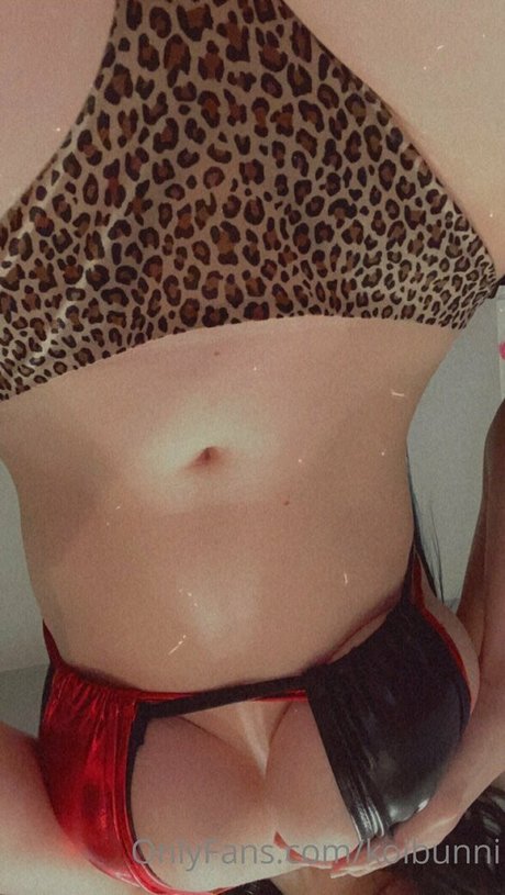 curvy solo onlyfans hd images