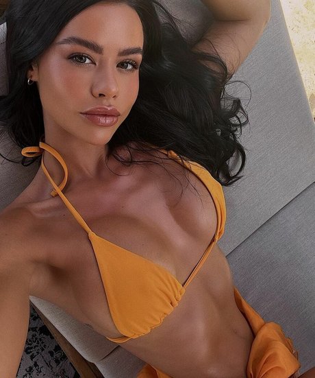 Maria Del Mar erotic model image