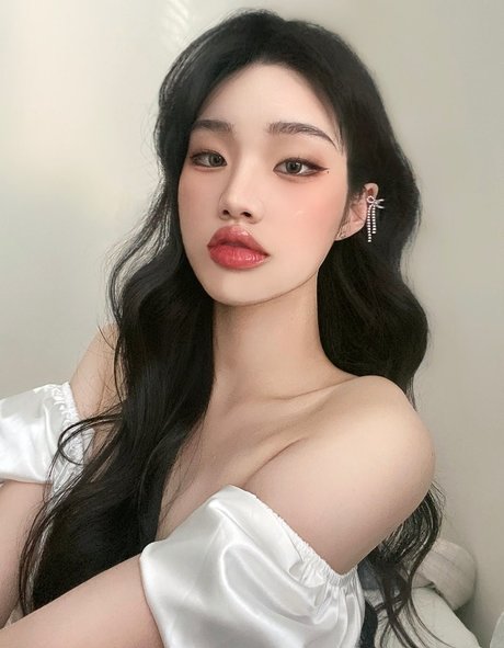 yakult hd actress photos