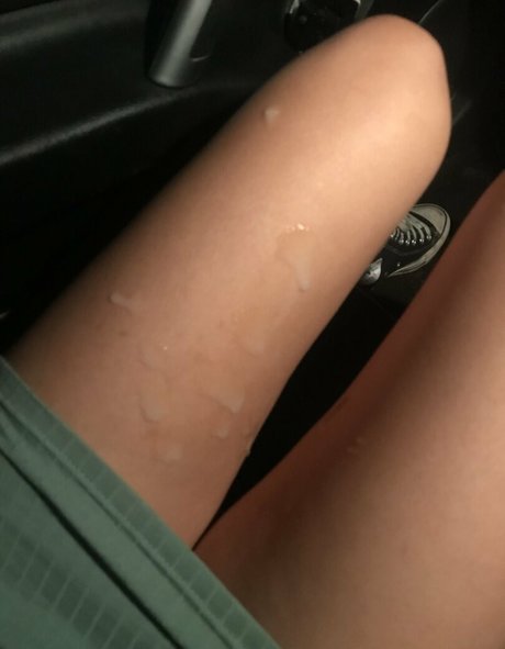 LaurenJadexoxo pretty pornstar img