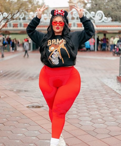 brookebarrows nudes pornstar gallery