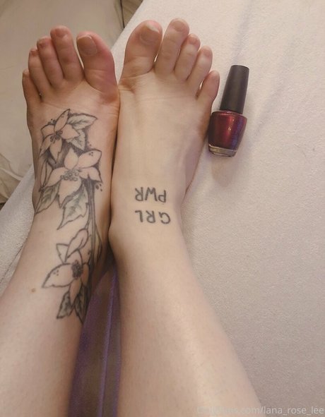 lana rose lee exclusive star img