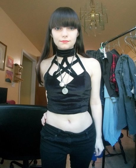 morbidmist model pretty images