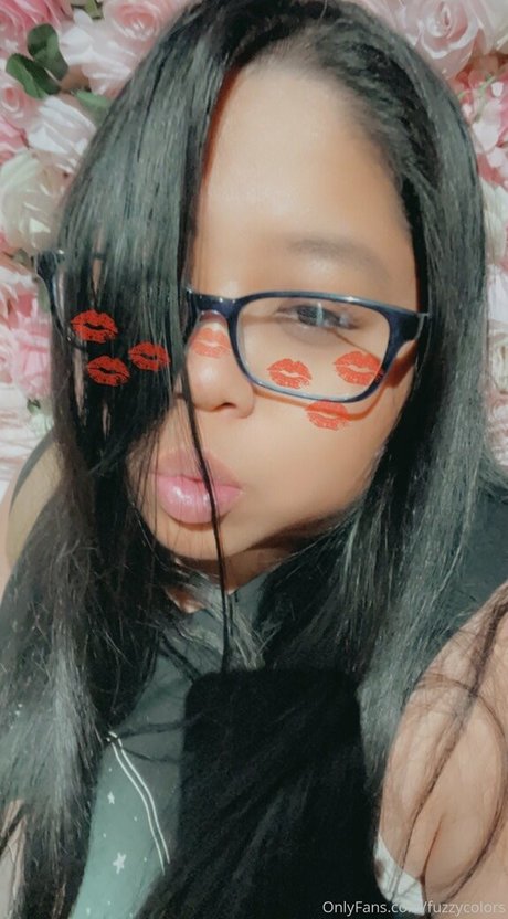 fuzzycolors model best pictures