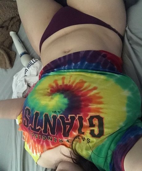 petite slut onlyfans free photo