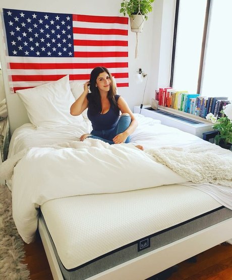 Emily H Barry pornstar nice photo