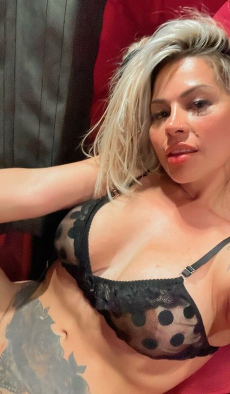 mom feet onlyfans top pictures