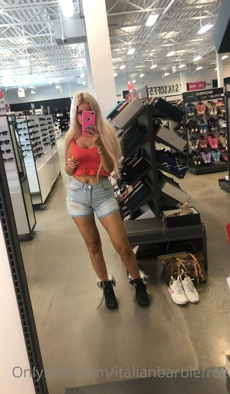 sicilydollfree art actress archive