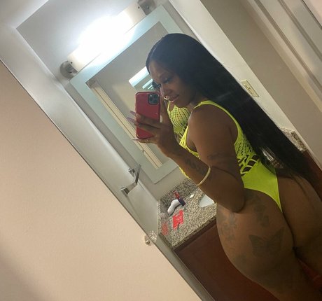 Bubbleazzasia xxx pornstar pictures