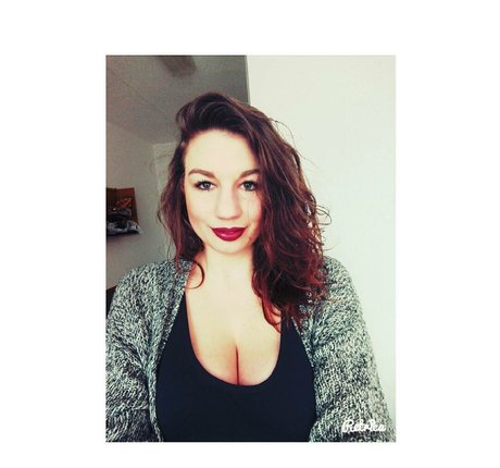 fuzyfruzsina star naked pics