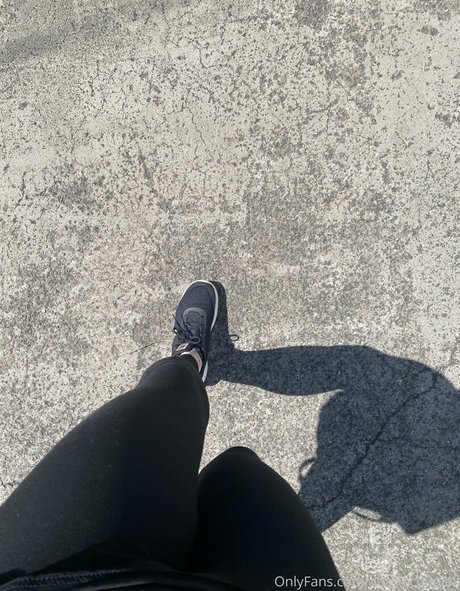 shemale outdoor onlyfans sex image