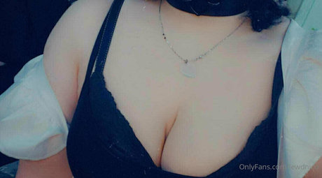 lewdnico model high quality pic