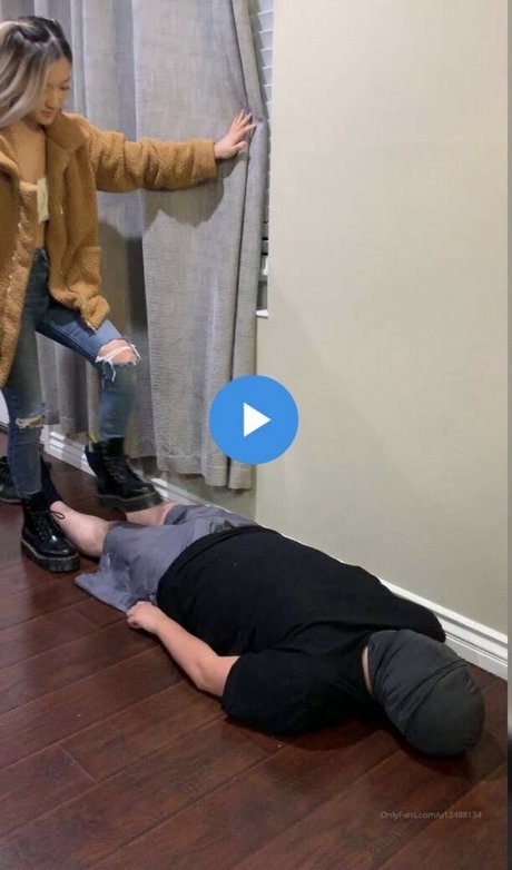 asian brunette onlyfans sexy naked photo