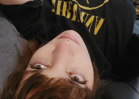 hootihoo pretty actress image