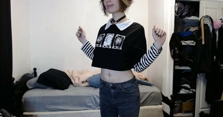 hootihoo pornstar pretty picture