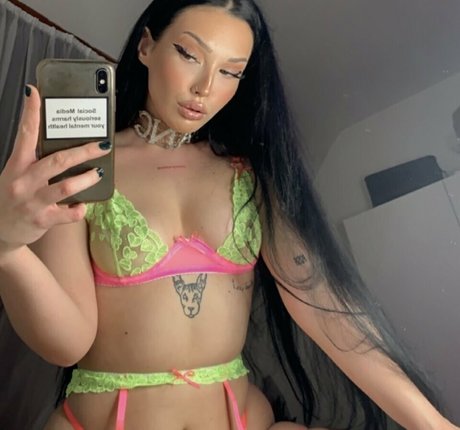 celebrity male onlyfans erotic photos