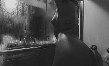 white pussy onlyfans hot pic