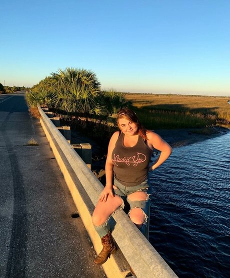 frottage onlyfans adult picture