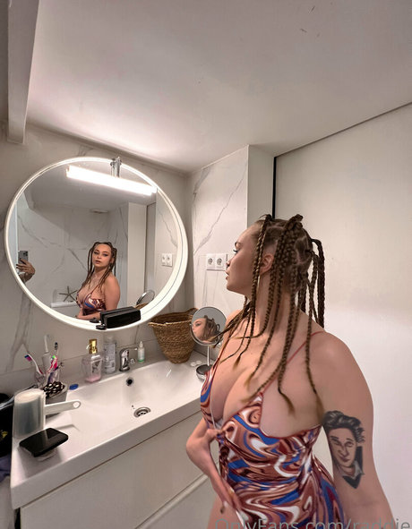 raddie free pornstar pic