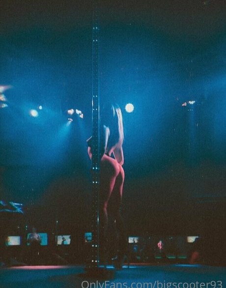 bigscooter93 pornographic actress picture