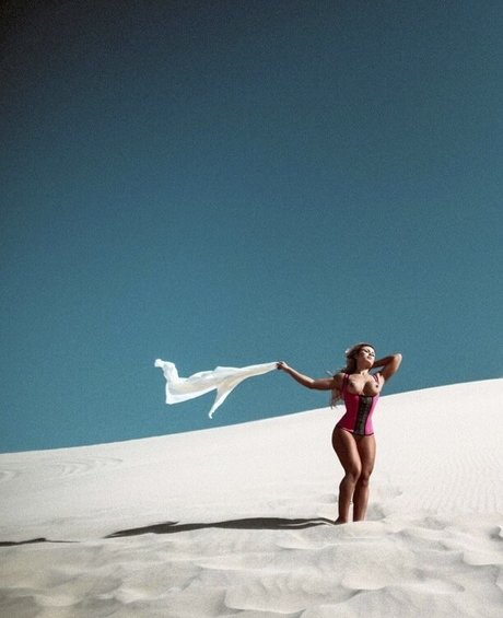 squirting pussy onlyfans art xxx image