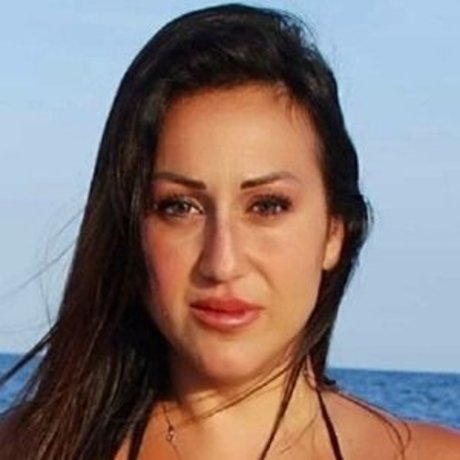 sarapiras star nude photo