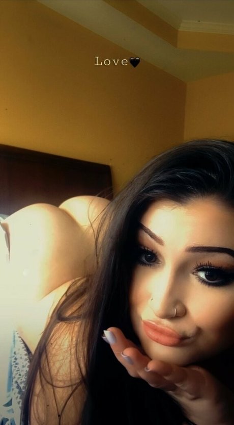 marylizz hd pornstar picture