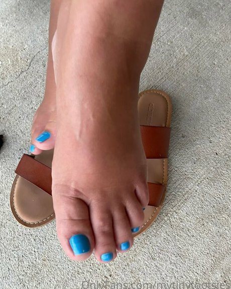 mytinytootsies high quality model pics