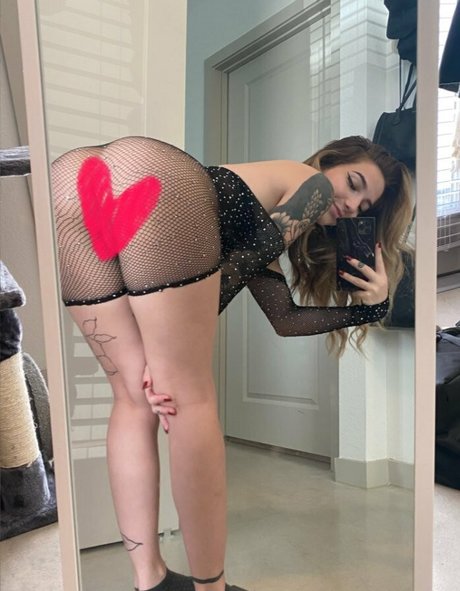 shaved onlyfans art nude pic