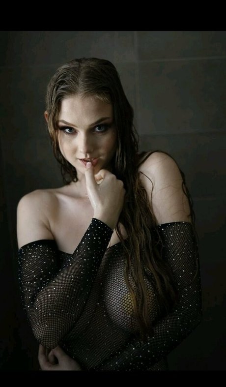 curvy shemale onlyfans hot photos