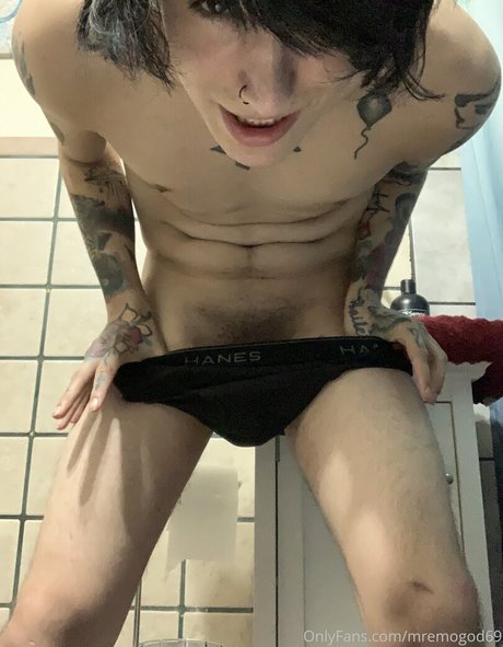 pregnant teacher onlyfans pornographic images