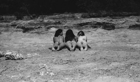 sunnyandraven star hot photos